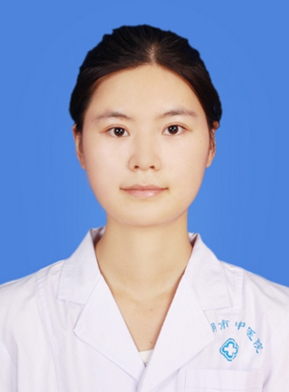 章丹 (Copy).jpg